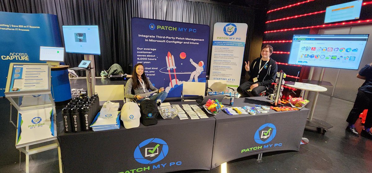 PatchMyPC's tweet photo. The ducks are back and so is our team at @appmanagevent! 😍🦆 If you're out there too make sure to stop by our booth for some candy and swag and to say hello to our awesome team! 👋 @SetupConfigMgr @chally623 @ScotScottMcA @byteben @powers_hell #patchmypc https://t.co/TzPtRQC6DP