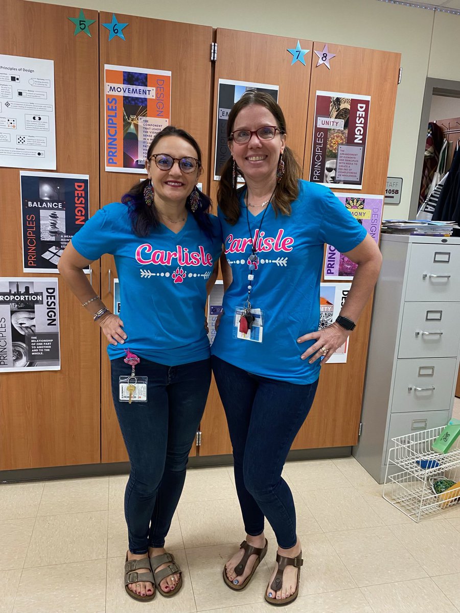 CarlisleCoyotes's tweet photo. These 5th graders (and their teachers) loved our "Twin Day" at Carlisle! https://t.co/ReMwlaVALT