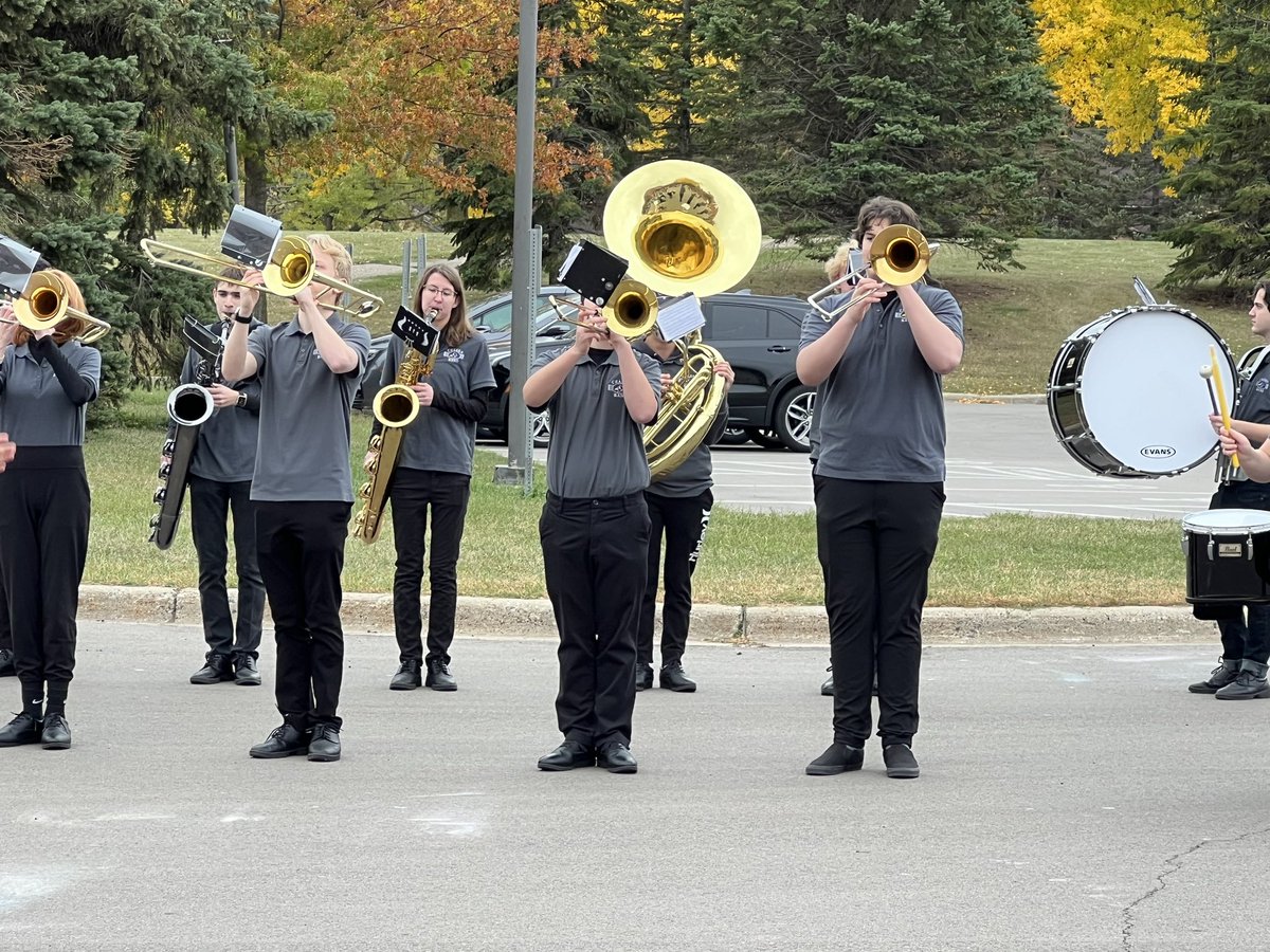 Mike Larson tweet media