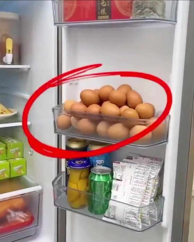 berry_storeS's tweet photo. 😍The egg storage box with automatic flip lid can store 30 eggs at the same time, save your space, and can also record the storage time! 
💯Prevent eggs from rolling and colliding 👇
😍The egg storage box with an automatic flip lid can store 30 eggs at t… https://t.co/qRAy5bfk3Q https://t.co/I2y2NiYXZj