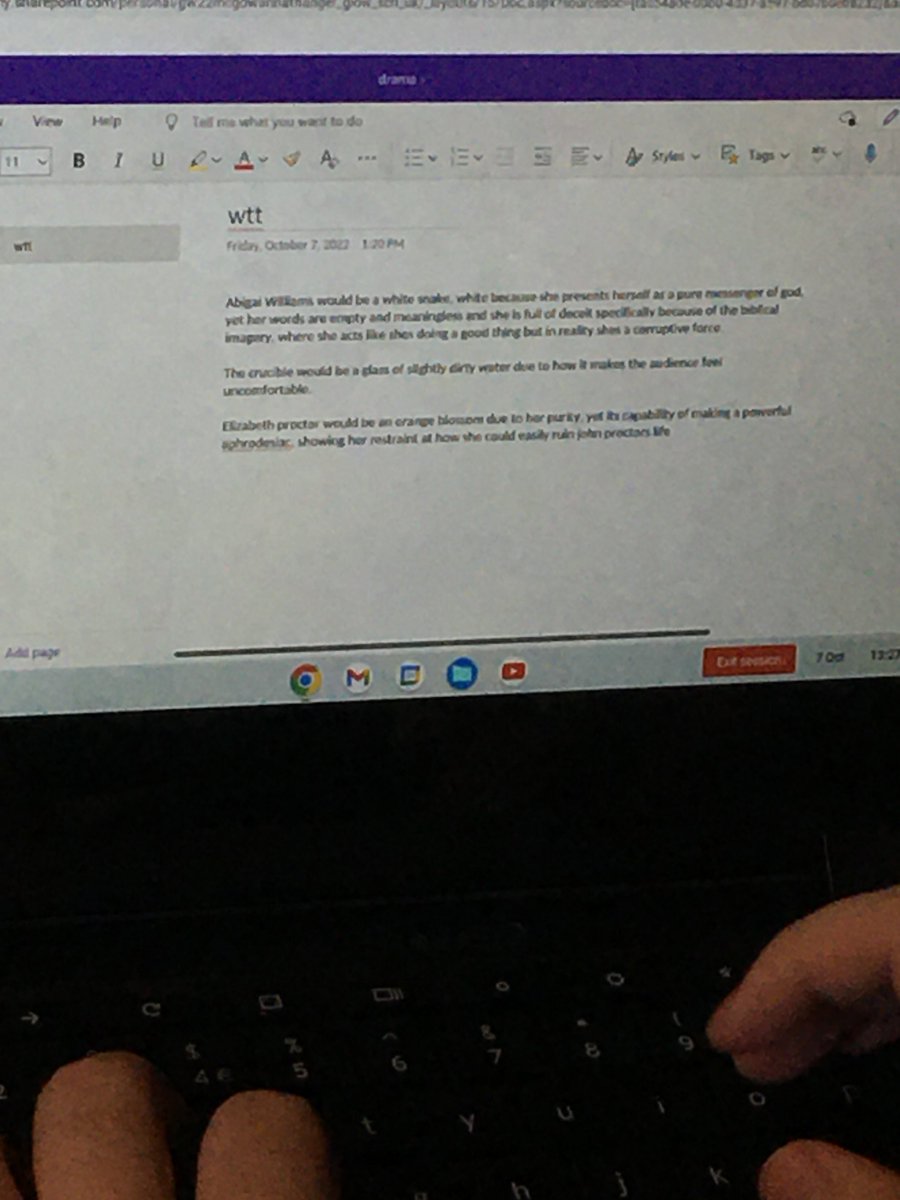 BBExpArts's tweet photo. Higher Drama were consolidating their understanding of their textual analysis essay structure today and practicing making points. We started with a game of "THUNKS" to get them thinking about the play in a different way. #startertask #hook #showyouknow 🎭😊 https://t.co/lvZDCLlTvW