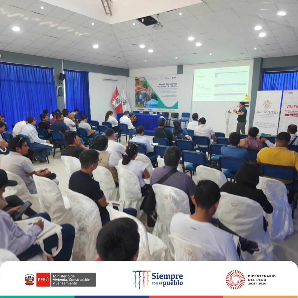 PNSR_MVCS's tweet photo. El MVCS a través del PNSR inauguró el “I Encuentro Regional de ATM” en la región San Martín, evento dirigido a los responsables y equipo técnico de las Áreas Técnicas Municipales (ATM) de 10 provincias y 78 distritos de la región San Martín.
#PNSR #PIASAR #Perú #GobiernodelPerú https://t.co/1WdoGWurCC