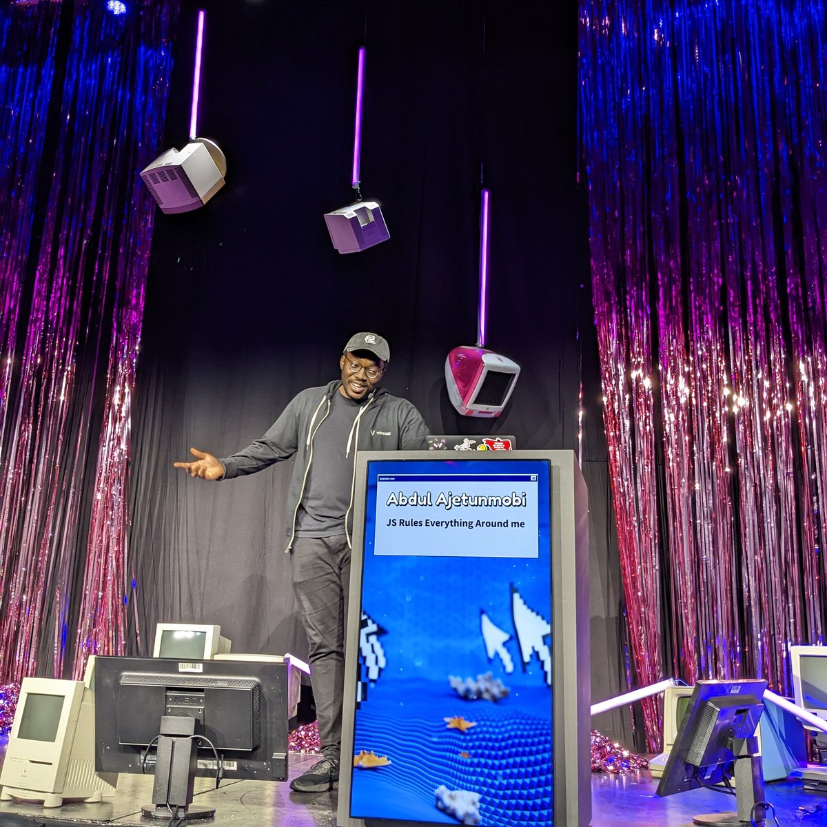 never thought I'd see <a href="/abdulajet/">abdul</a> saying nice things about javascript and he hardly even mentioned ios, but here we are
#nordicjs