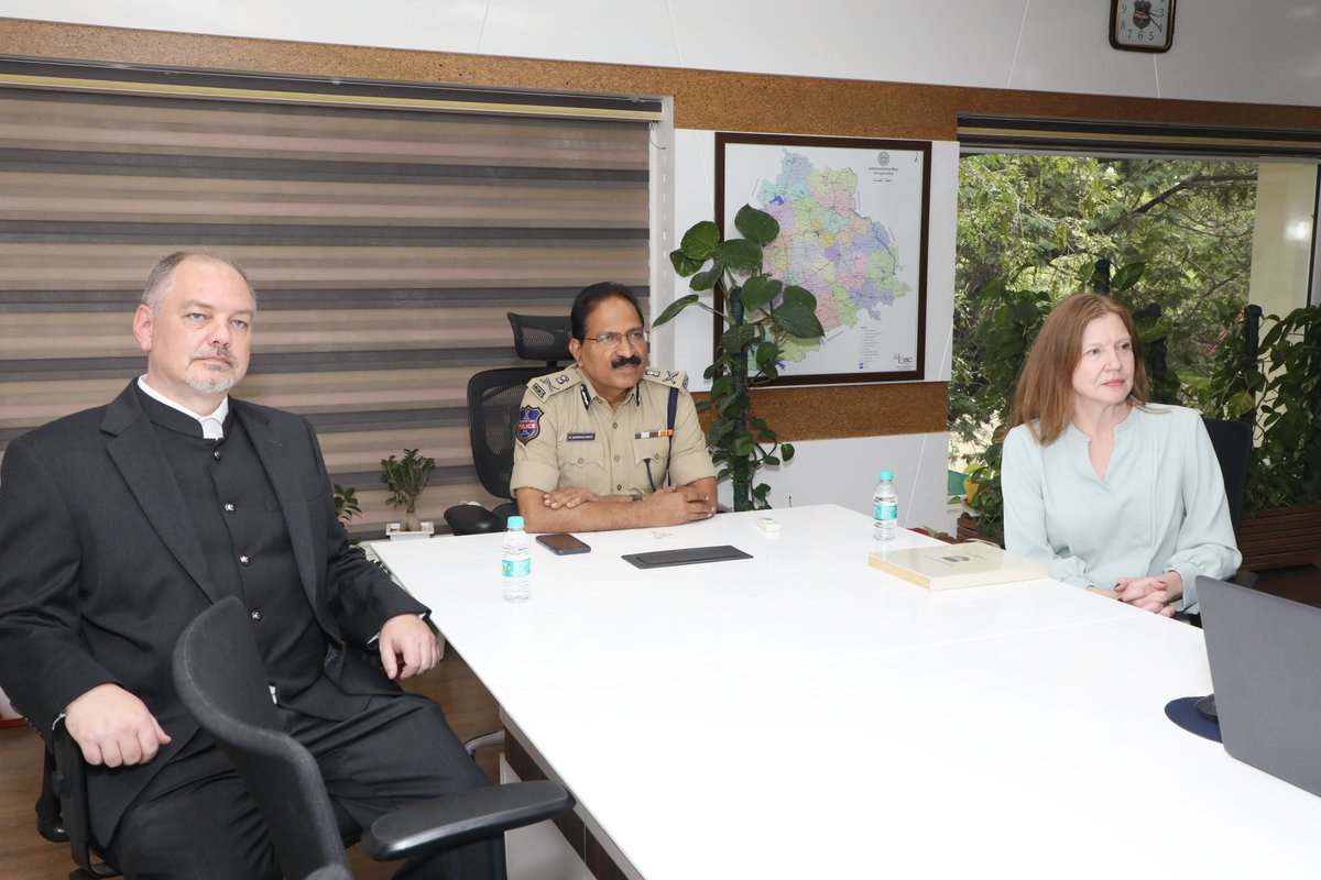 U.S. Consulate General of Hyderabad Ms. Jennifer Larson visited Telangana State Police Head Quarters today & learned about the best practices implemented by the Telangana State police.