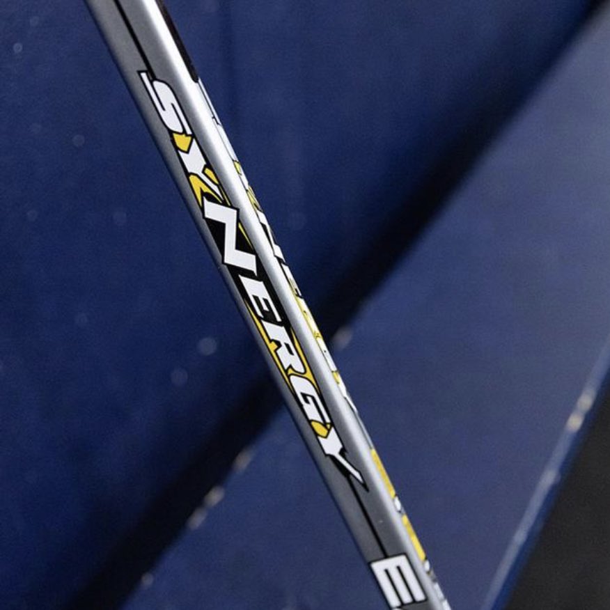 spittinchiclets's tweet photo. The OG Synergy is back on sale today in the Bauer store 🔥🔥🔥

Is this the GOAT stick? https://t.co/V3MzjYh2nx