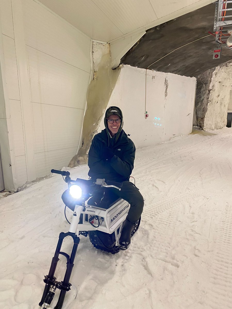 MoonBikesMotors's tweet photo. @BingoRimer in the house ! 🇸🇪 
📍MidSweden 365 https://t.co/R7897mXR7G