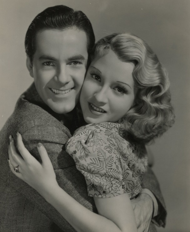 TinseltownTwins's tweet photo. Johnny Downs with Kathryn Kane in Swing, Sister, Swing (1938). #ClassicGuyOfTheWeek #JohnnyDowns https://t.co/R62InmPBKQ