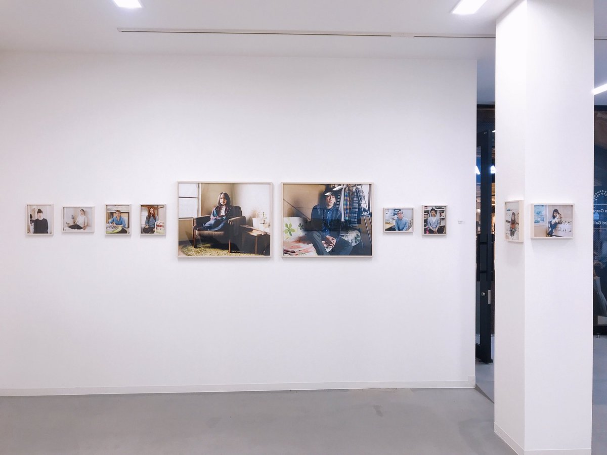 junfujiyasu's tweet photo. HIBIYA OKUROJI PHOTO FAIR 始まりましたよ〜!
#Okurojiartfair #ThirdGalleryAya
#junfujiyasu https://t.co/tYBXAZC0Fz