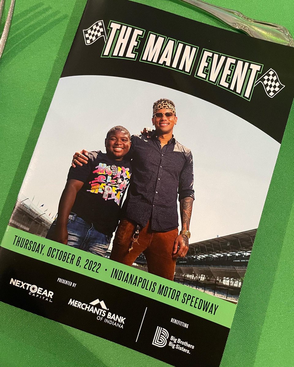 Celebrating in BIG style for <a href="/BigBroBigSisIND/">BigBroBigSisIND</a> ‘s “The Main Event” 💚 I am honored to have served in dual roles by hosting this grand event at <a href="/IMS/">Indianapolis Motor Speedway</a> and as a fellow board member for #BBBSCI! We echoed the importance of signing up to be a BIG to a LITTLE in need! 💚🏁 #LoveIndy