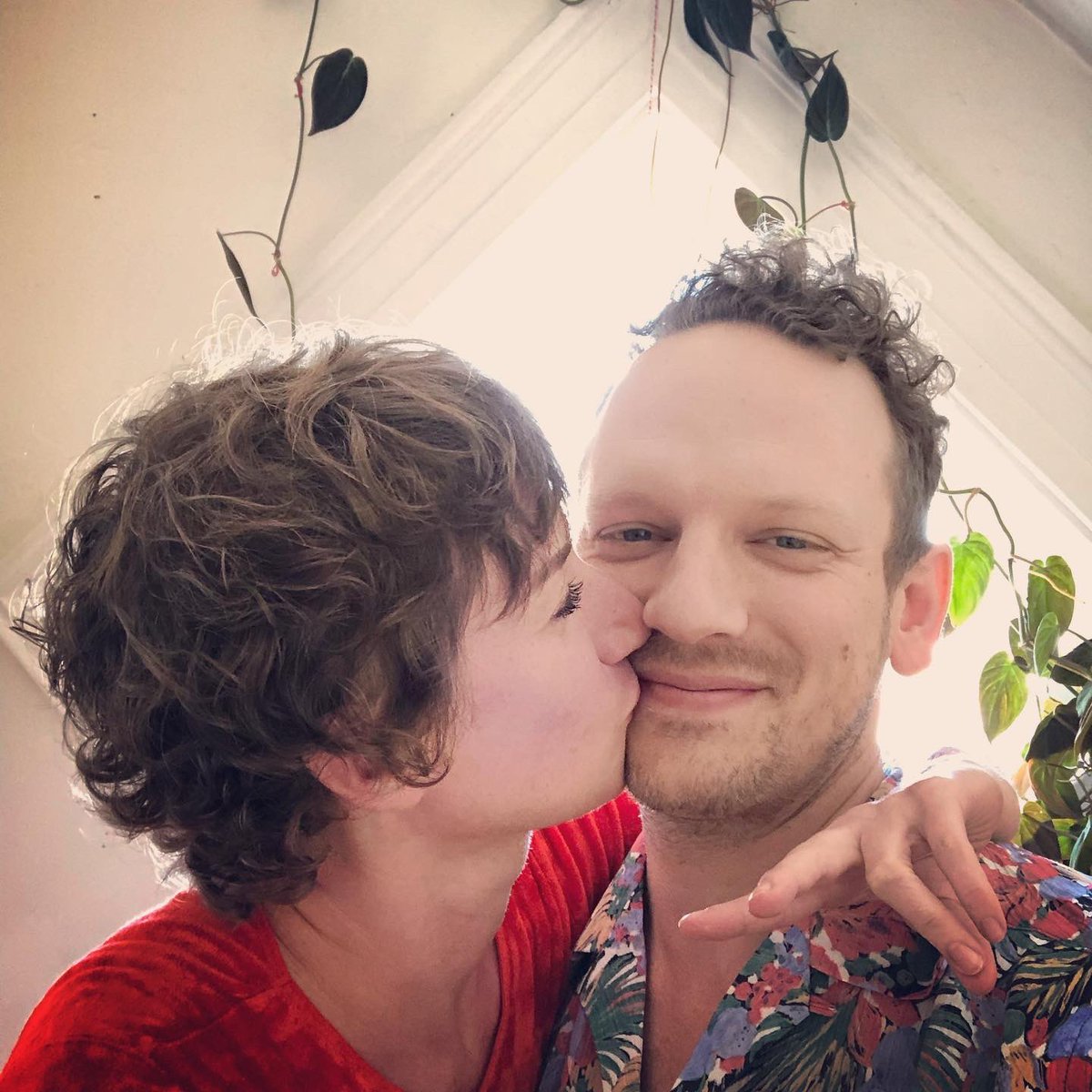 PureBathingCult's tweet image. hi! It’s @bandcamp friday and we’re so excited to share two unreleased alternate versions of songs from our second album!🤍🤍

purebathingculture.bandcamp.com/album/eagle-ro…