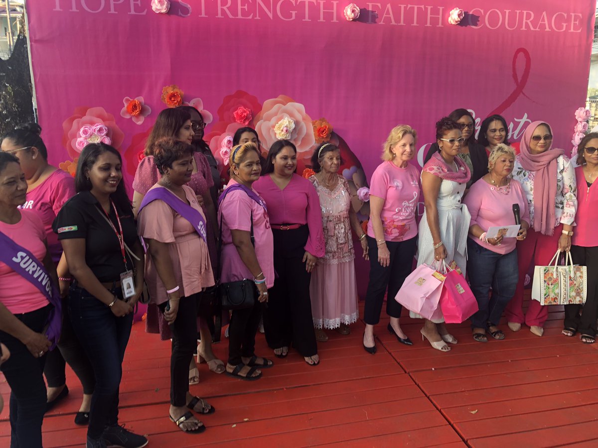 USAmbGuyana's tweet image. Grateful to join HE First Lady Arya Ali and the Guyana Cancer Foundation to honor breast cancer survivors and their families. Early detection works! Please get checked today! @aryaaligy @EmbassyGuyana