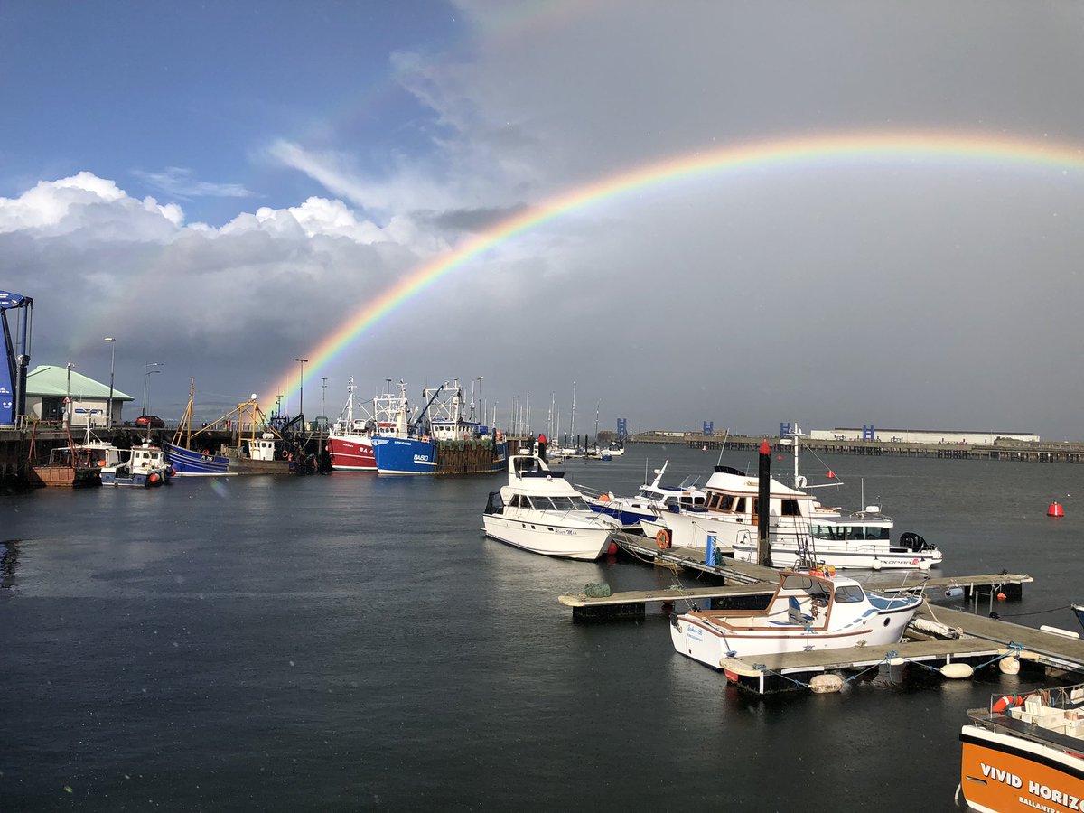 StranraerOyster's tweet photo. Who just spotted the double rainbow over the harbour? 🌈🌈
Don’t we live in such a beautiful place?
#Stranraer
#LochRyan
#potofgold https://t.co/c2Tfs2D3ki
