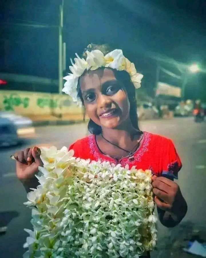 RumaTanha5's tweet photo. এদের মুখের হাসি সবচেয়ে দামী ...
ফুল পরী 🥰 https://t.co/2BRs9obBRT