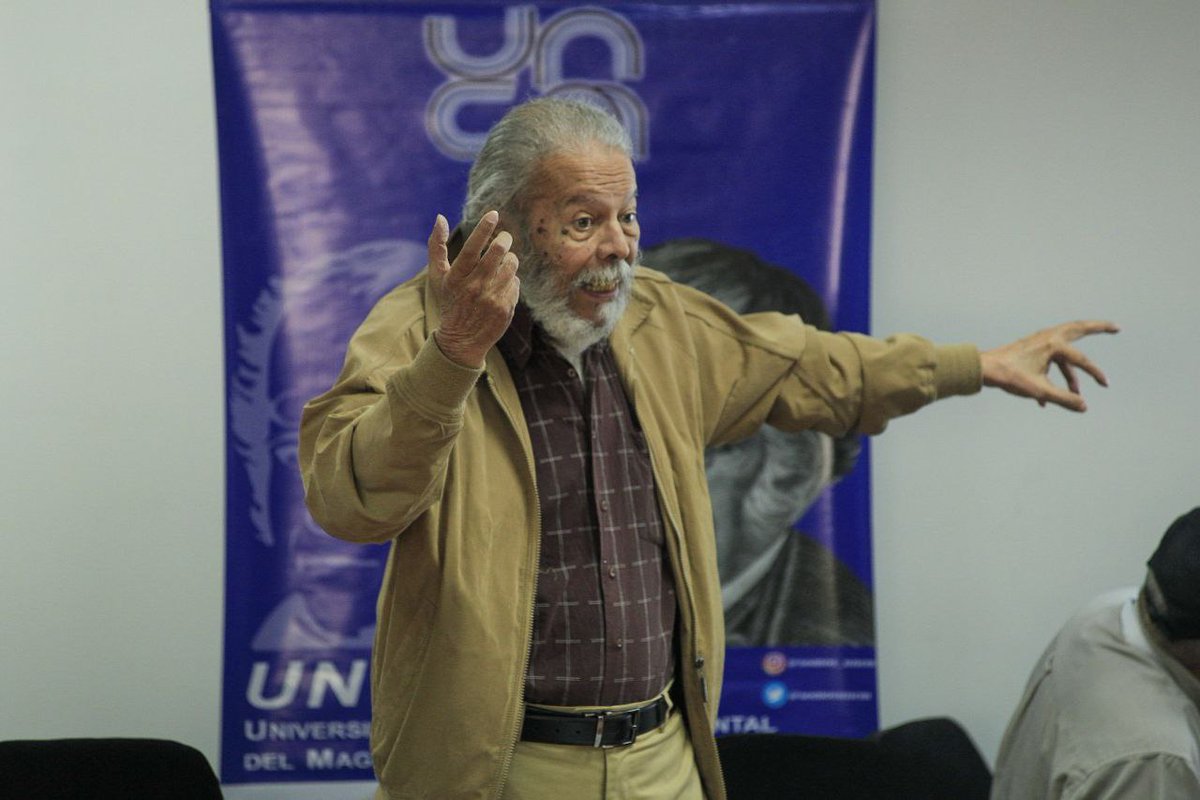 SomosUnem's tweet photo. #Ahora || Se lleva a cabo las orientaciones con miras al Congreso Nacional de Comunalización y Seminario Nacional en Geografía Comunal, dirigido por el Vicerrector de Comunalización Armando Rojas.@NicolasMaduro @_LaAvanzadora @TibisayLucena8 @MPPEDUCACION #ChavezSeHizoMillones https://t.co/J2p6ApZCME