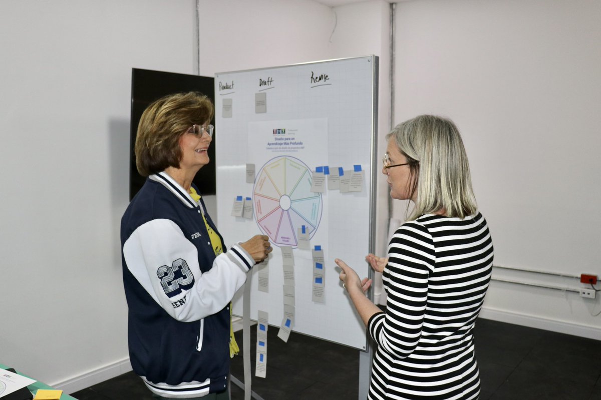 Altamiraedu's tweet photo. #AISNEWS | Last week our teachers participated in a professional development session with two faculty members that came from High Tech High Graduate School of Education in San Diego, California to train us on Project Based Learning (PBL).@hthgse https://t.co/v2LD4N7O6W