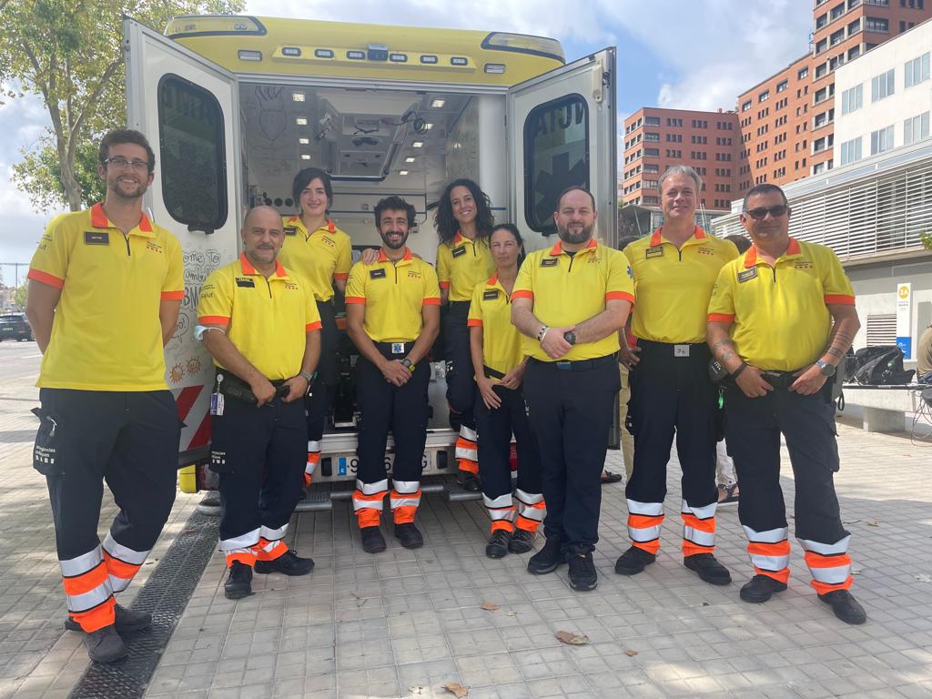 semgencat's tweet photo. 👏🏽👏🏽👏🏽 @vallhebron! per superar els mil trasplantaments pediàtrics. Durant 4 dècades han  salvat 1.000 vides de nens/es i adolescents.
Des del #SEM estem orgullosos de contribuir amb els Hospitals de Catalunya i la #OCATT a aquesta gran tasca, donant noves oportunitats de vida. https://t.co/ubqbftZZmG
