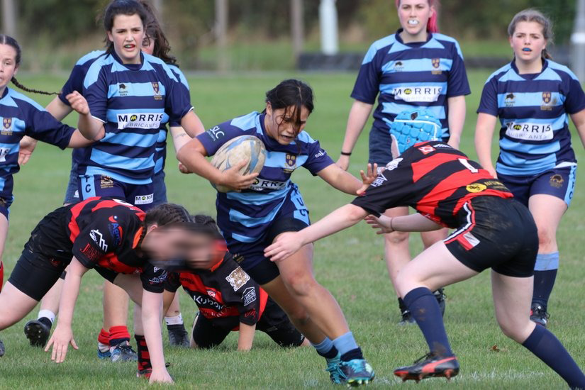 ShrewsburyRugby's tweet photo. Super Rugby Weekend #SRUFC hosted the #YourSchoolGames girls rugby development day earlier today.  Tomorrow the #RedRoses kick of their #RWC2022 #WorldCup campaign. Then #Shrewsbury U18s #GirlsRugby squad join Worcester and Stafford Sunday.

#TeamDream #WomemsRugby #EnglandRuby https://t.co/RMERa9uy0U