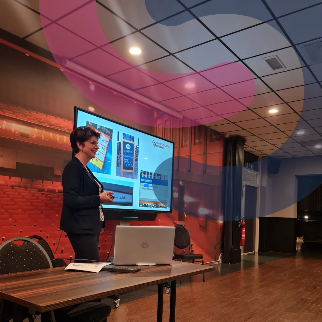 Gisteren mochten we weer een cursus geven. Deelnemers op de ViaVie Vitaliteitsfair wilden meer leren over vacatureteksten schrijven voor vrijwilligers.

Bekijk onze website om te zien welke trainingen we voor jou kunnen verzorgen.

#arbeidsmarktcommunicatie #vacatureteksten