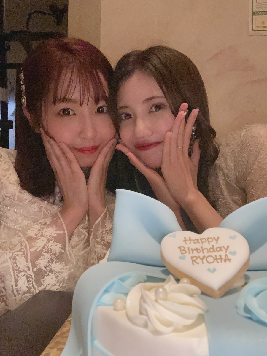 ryoha_1009_'s tweet photo. バースデーイベント＠東京
#北川綾巴生誕祭2022

だいすきさりちゃん来てくれた☺️
ほんとうにありがとう。 https://t.co/2lDhxnUW7s