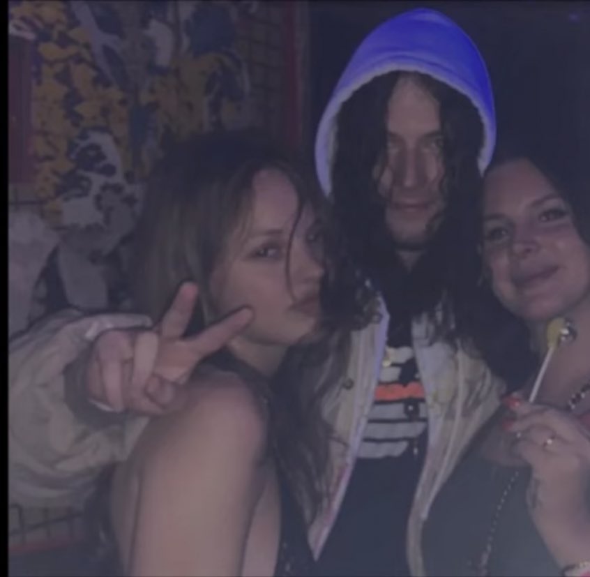 lana being with drain gang is so random bruh😭