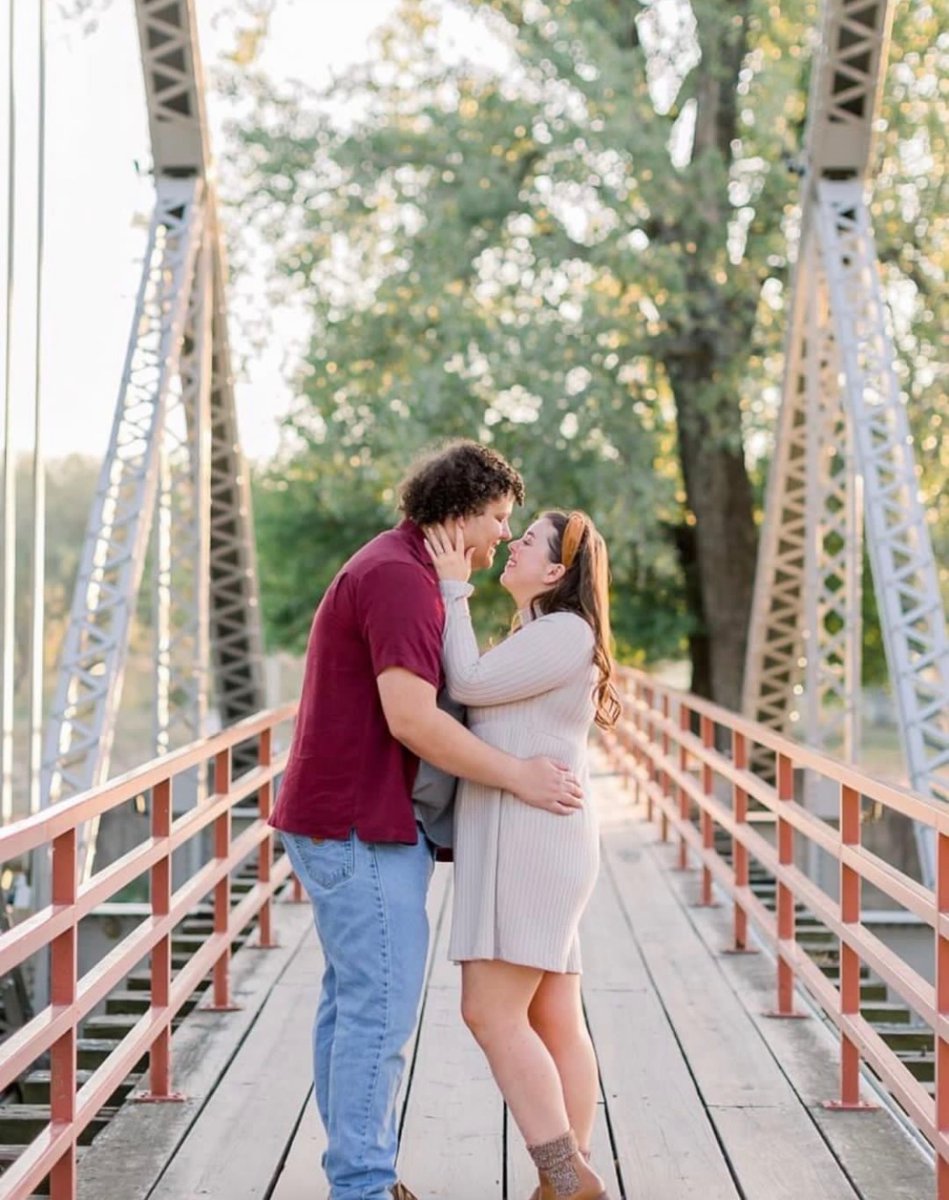 mkison_'s tweet photo. Only logged back on to twitter to post this cause I’m obsessed w our engagement pics @XavienWisdom https://t.co/YHt8ws7BcW