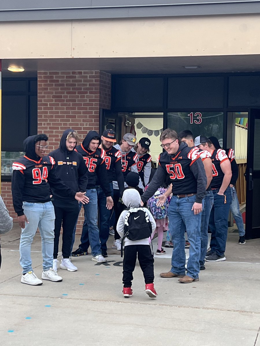 DoaneFootball's tweet photo. https://t.co/TNdbvxLbH3