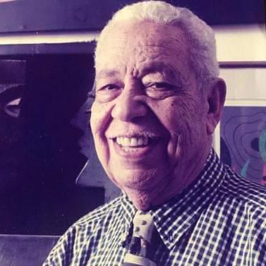 Se recuerda hoy el centenario del nacimiento de Sergio Antillano. Periodista,docente; fue director de la Escuela de Comunicación social de #LUZ Autor del proyecto de nuestra emisora LUZ Radio 102.9 y creador del Cine Club de LUZ. <a href="/sergioantillano/">sergio antillano a.</a> #7octubre