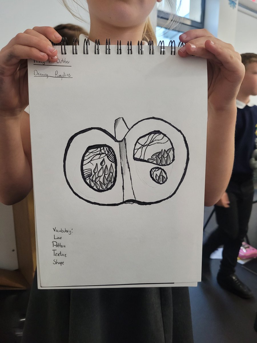 Harts_Y4's tweet photo. This week, we have been focusing on 'lines, pattern, texture and shape' during our Art lesson, (we also discovered pumpkins can be quite smelly!) #hha #hhaart #hhay4 @hartsholmeacad @HarbourLearning https://t.co/sVadAzglZS