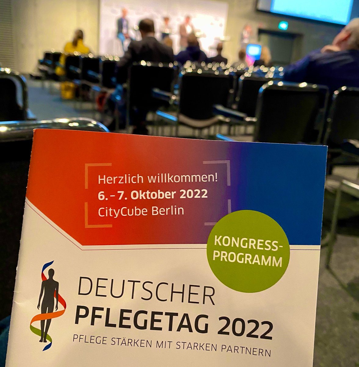IRammoser's tweet photo. Es war ein prall gefüllter Tag im CityCube Berlin voller spannender Begegnungen, Anregungen und Diskussionen. Vielen Dank @pflegetag und auf ein Wiedersehen beim DPT2023 👋
#dpt22 #pflege #pflegepolitik https://t.co/gco3U7g8bH