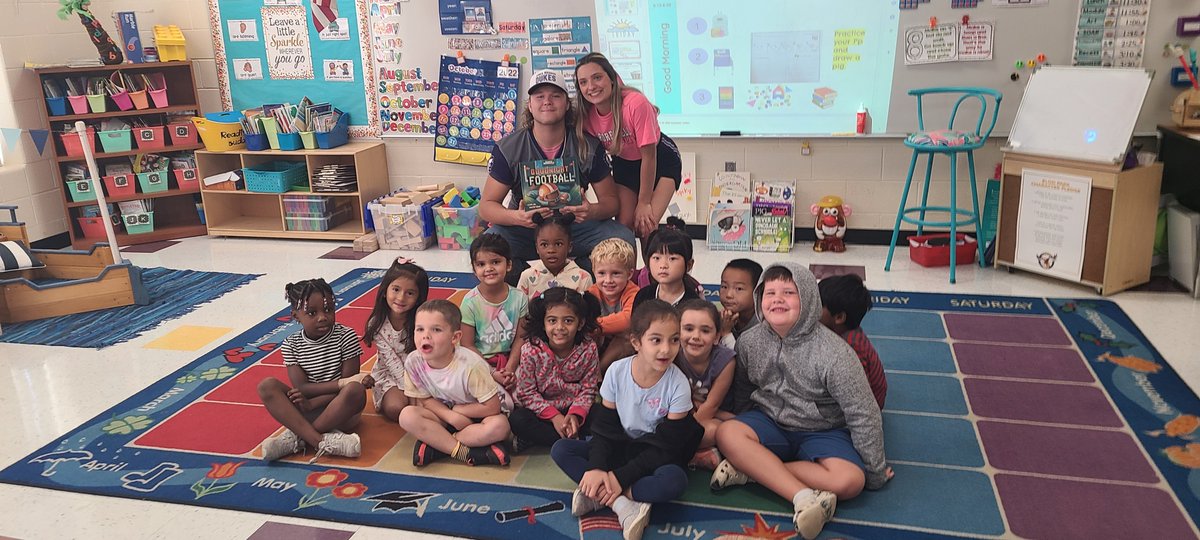 AKHS_Football's tweet photo. Great morning at Elon Park Elementary with AK Football and Cheer team! ⚔️Family⚔️ @CMS_ElonPark https://t.co/ej3YKvqKhL