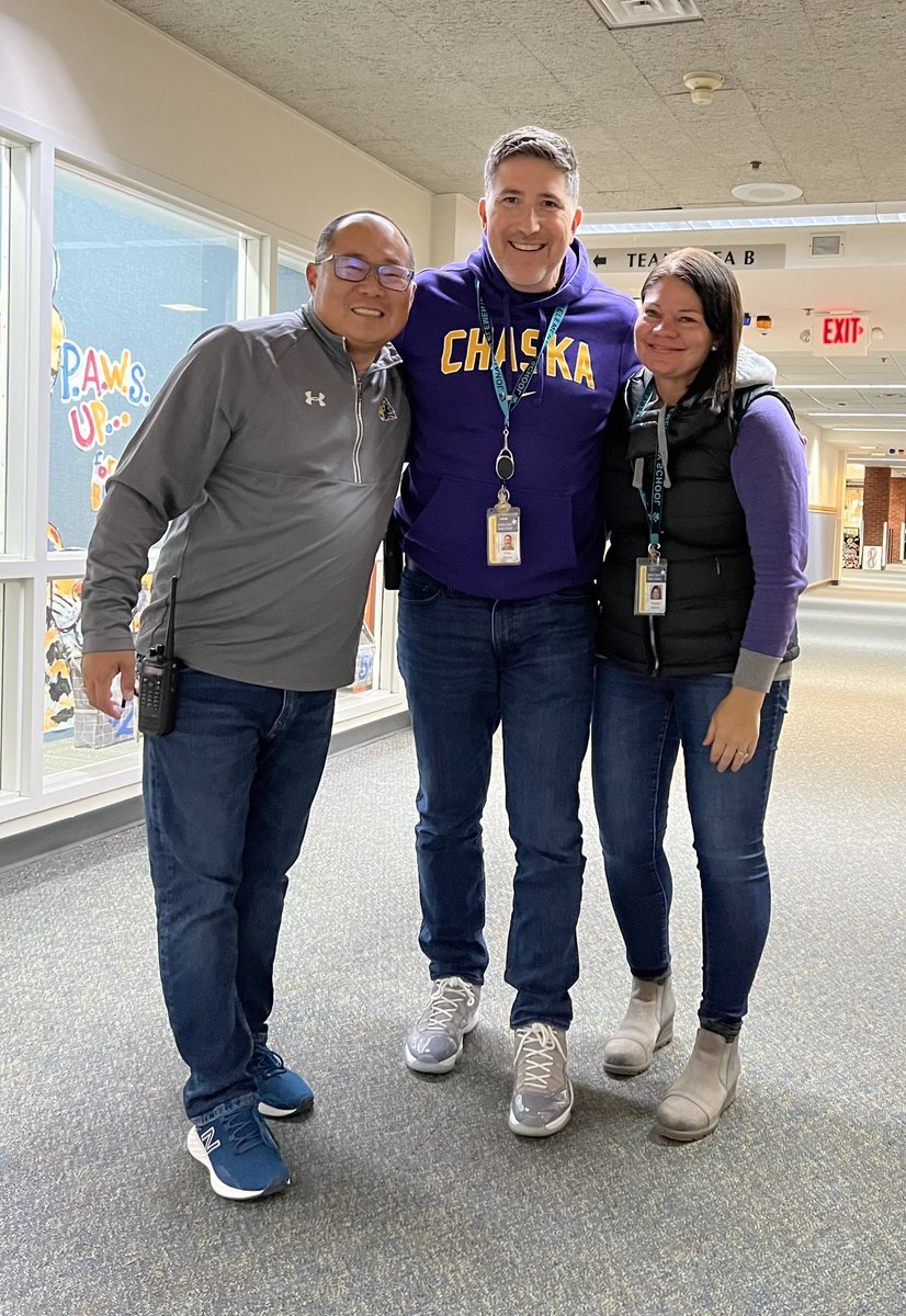 Mike Larson tweet media