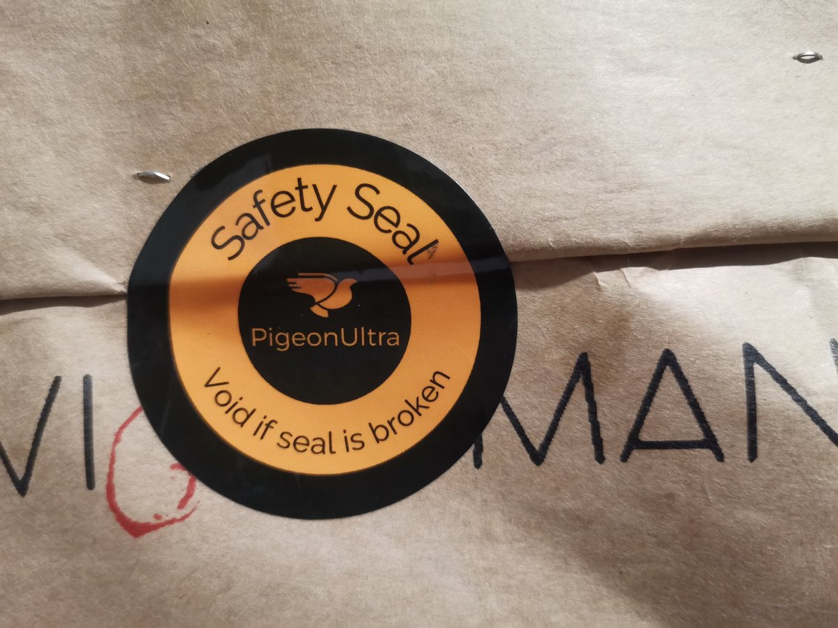 yasmeenhelwani's tweet photo. Thank you @PigeonUltraApp for coming through for me today. It's wing night tonight with food from @thewingmangh and I love how #PigeonUltra uses safety seals on the food packaging 💖 https://t.co/8qa0nKL8Xn