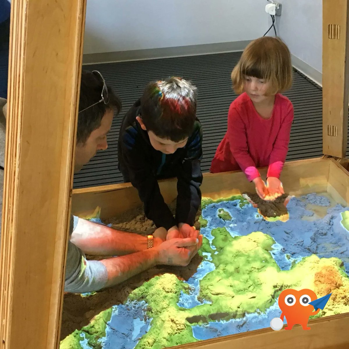 When you think about it, design is all about identifying problems, solving challenges and testing your ideas. Introducing our DesignIt! Studio exhibit, featuring...

- the Mystery Box Challenge
- BuildIt! Blocks
- RollIt!
- and MUCH more

Learn more: bit.ly/3edguoB