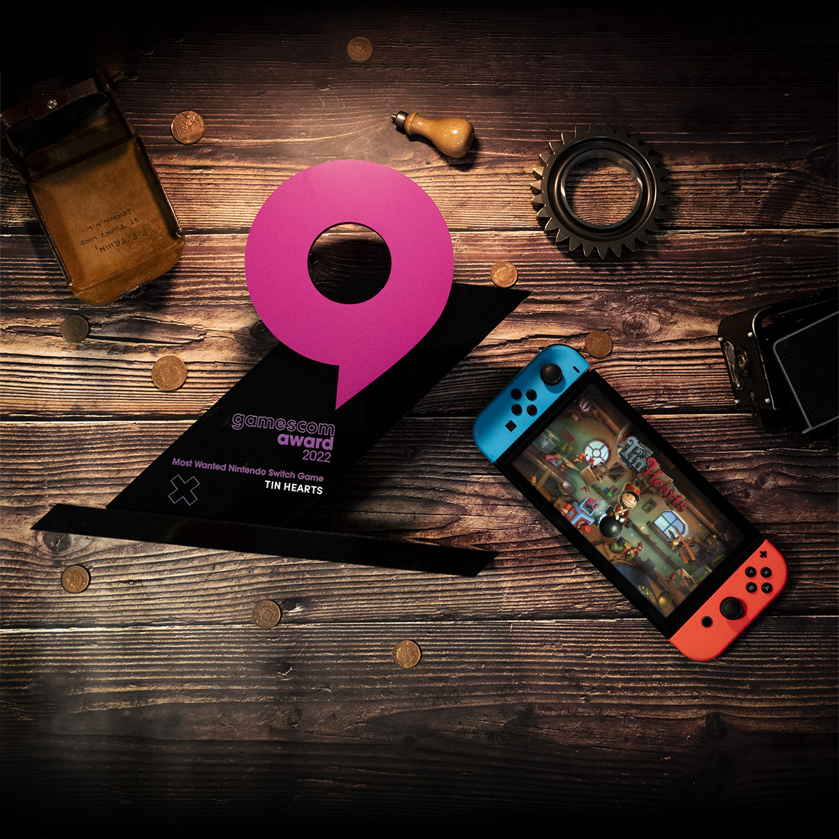 WiredP's tweet photo. 🏆 Look what arrived! 🏆

The #Gamescom22 'Most Anticipated Nintendo Switch Game' award for Tin Hearts - as chosen by @IGN! 

Huge congrats to the wonderful team at @RogueSunGames 🎉

#TinHearts #NintnedoSwitch https://t.co/YL8HO5xREI