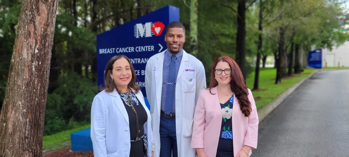 Specially trained patient navigators at Memorial Cancer Institute are there for people embarking on a life-changing journey. 👨‍⚕️

Full story below!

#MemorialCancerInstitute #CancerInstitute #Patients #CancerPatients #Hollywood #SouthFlorida #PatientCare 

lmgfl.com/guiding-lights/