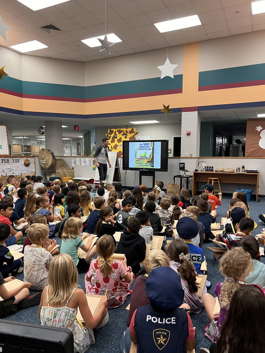 1stgradesampson's tweet photo. How amazing!!! We are so lucky to have @RBurach come to visit and teach us so much about authors! https://t.co/SnFvoxzuWv