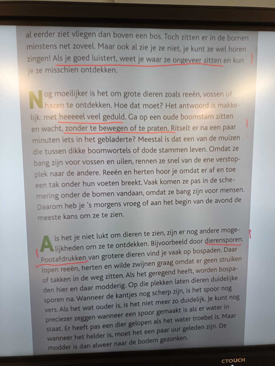 Nu groep 3 een hoop letters kent, was het tijd voor het zelf lezen van een informatieve tekst en het maken van aantekeningen. Ze waren zeer betrokken bij het vinden van de antwoorden in de tekst. Als verdieping las ik een moeilijkere, bijpassende tekst voor. Een fijne les weer.