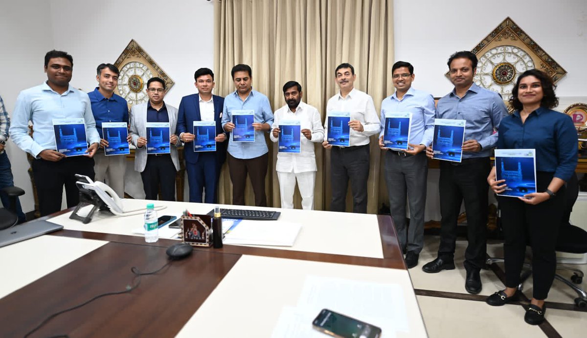 KTRBRS's tweet photo. It is with great pleasure that I would like to announce the Hyderabad e-Mobility Week from 6th -11th February 2023

Hyderabad will host India's first-ever Formula E Race, the Hyderabad E-Prix 

#ElectricVehicles #HyderabadEPrix #TrailblazerTelangana
@FIAFormulaE @MahindraRacing https://t.co/I62y7pu3C8