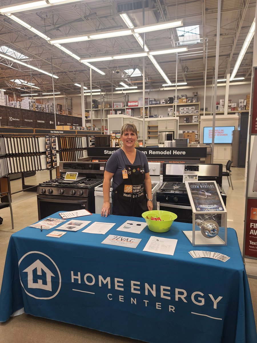 Home_Energy_MN's tweet photo. Happy Friday! We have had a fun week training associates all across the metro in preparation for the upcoming heating season. Is your furnace ready? Heating system tune ups are only $59 for a limited time. Call us at 763-476-1990 to schedule your appointment today! https://t.co/VETvPznZKJ