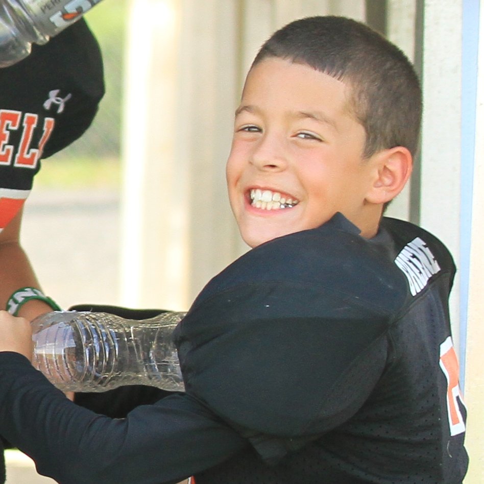 sidelineactions's tweet photo. @Cygbrowneyedgi1 @ayden_greene11 I love the cheesy Ayden..lol. https://t.co/0bPYyedwci
