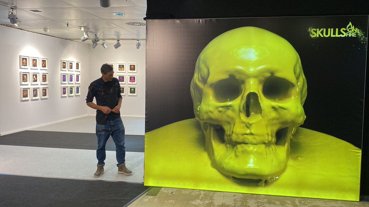 SkullsOnFire <a href="/SkullsOnETH/">SkullsOnETH</a> Exhibition in Hamburg, Germany 🇩🇪 Artists on Fire 🔥