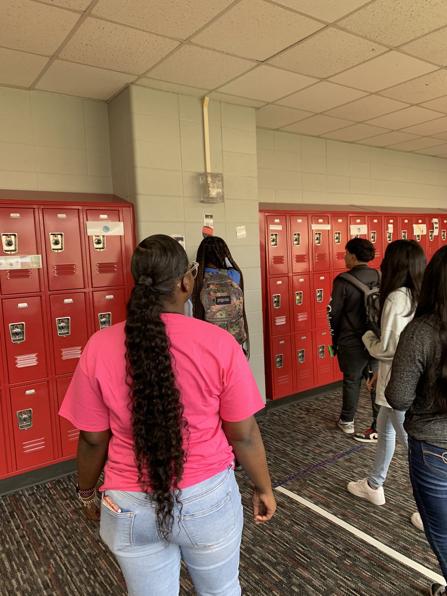 ksblain's tweet photo. 8th Grade science team rocking it with swat the star vocabulary strategy with rotation and revolution.
@KleinIntKISD @KleinISDscience #soaringinscience https://t.co/DLbC5XJ9l3