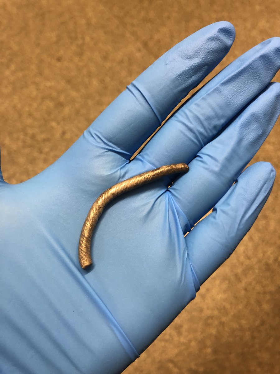 New acquisition! 😍

It might only be small, but this tiny fragment has a big, international story to tell. It was brought to Yorkshire in the 9th or 10th century, but its origins are far from local and show the diversity of cultural contacts in the early #medieval world. 🧵👇