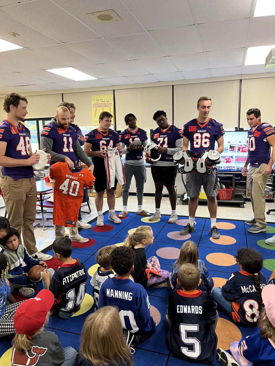 HobartFootball's tweet photo. Football Day at West Street School

#TheHobartWay #Team128 https://t.co/vMC5gogjdF