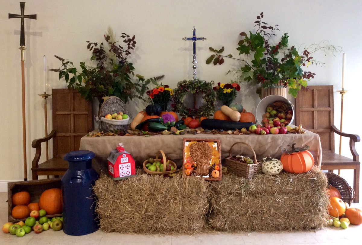 Thank you to the brilliant readers, singers and parents <a href="/StMargaretsPrep/">St Margaret's Prep Calne</a> who made our Harvest Festival 2022 so very special. We should all be proud of the part we played today!