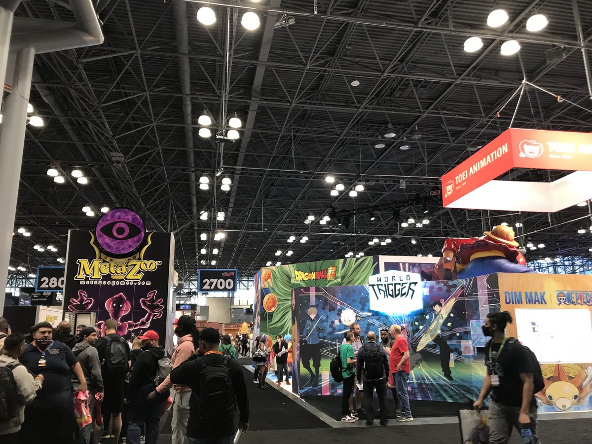tanavip's tweet photo. NY Day 2 #NYCC https://t.co/SknoQbFKcp