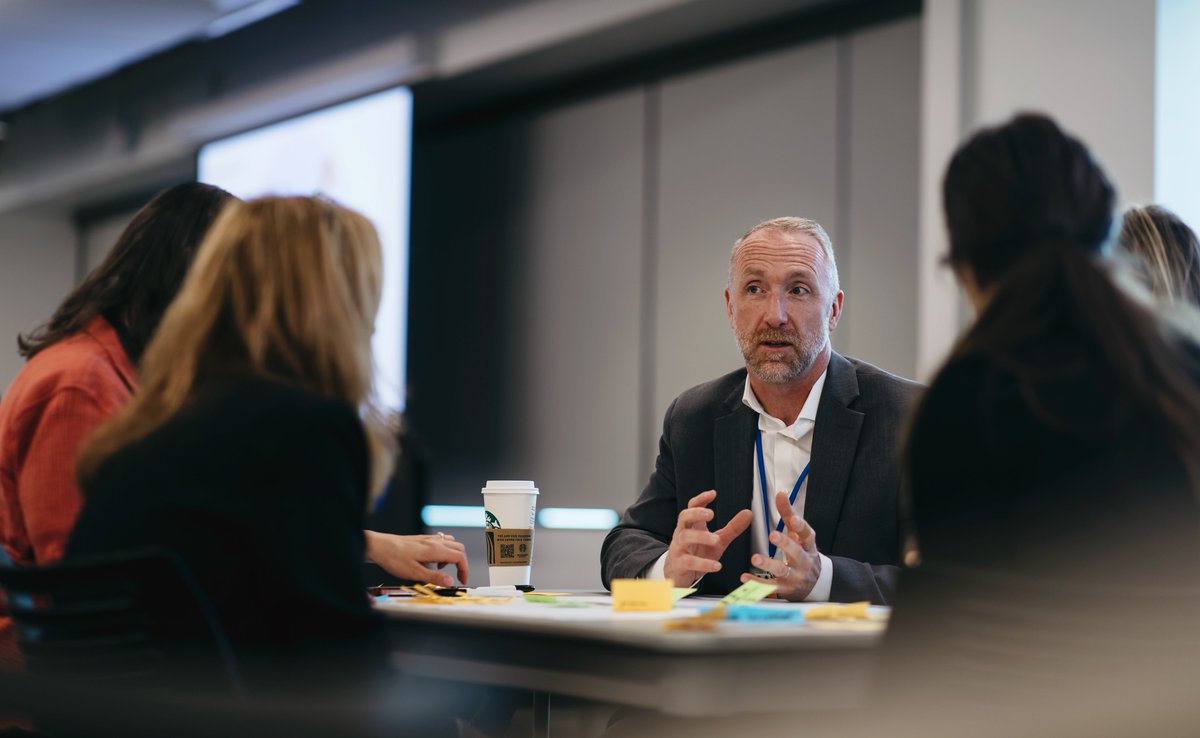 BSRnews's tweet photo. The #TechAgainstTrafficking Summit wrapped up last week in Seattle, gathering over 150 global anti-trafficking leaders, including business, government, survivors, and civil society organizations to discuss how to harness the power of technology to end human exploitation. https://t.co/XMabxGAaY6