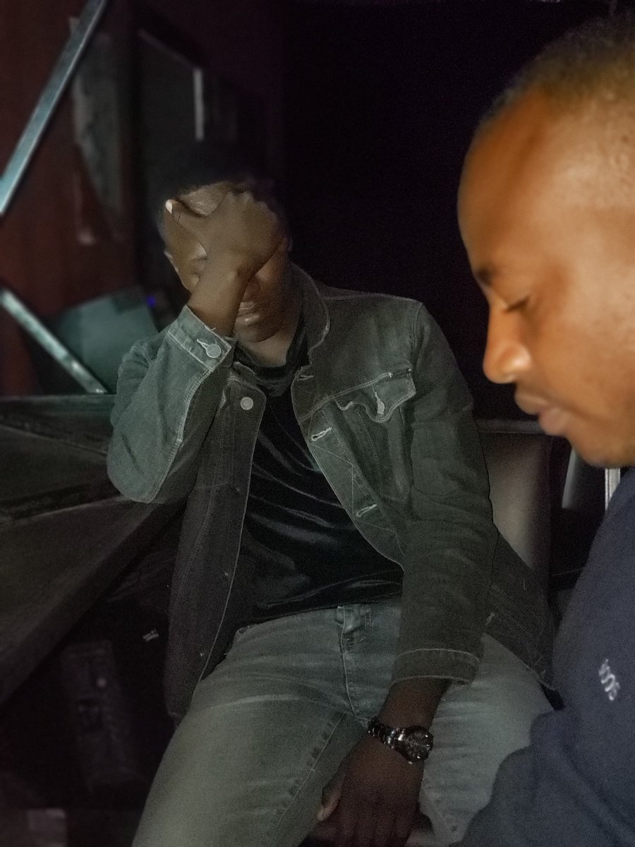 Tinhode1's tweet image. Kaweend tulivu kameanzaaaa