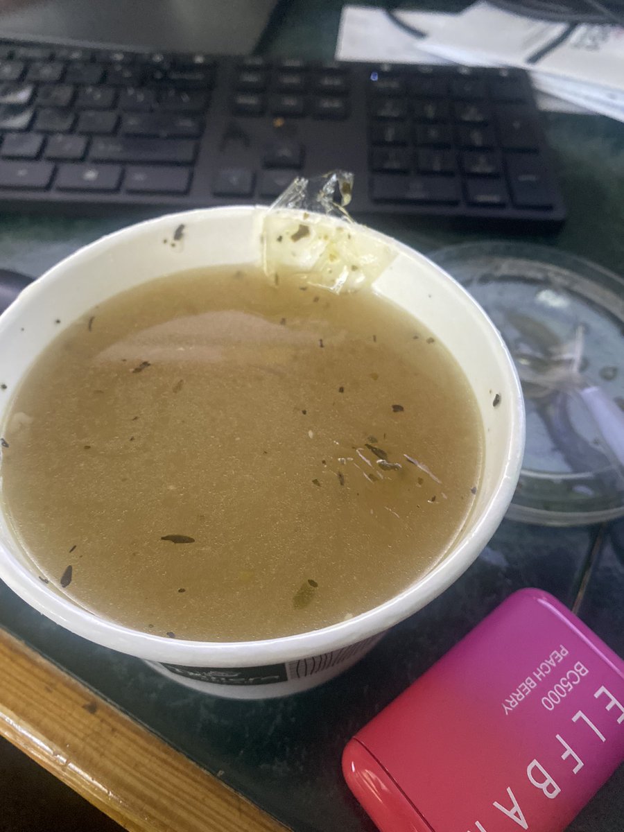 g_loccedNLoaded's tweet photo. @panerabread  umm so this happened today, i ordered delivery via @DoorDash and they was plastic in my soup. WTF? https://t.co/CmNMoRgiIb