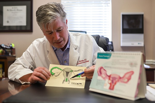 FertilityAlert's tweet photo. In this article, Dr. Rink Murray discusses Tennessee's new abortion #triggerlaw and how it's creating a cloud of uncertainty, confusion and fear among physicians over their profession and putting patients at risk.
https://t.co/LjP29lwdEW https://t.co/mhHAYQ5ISm